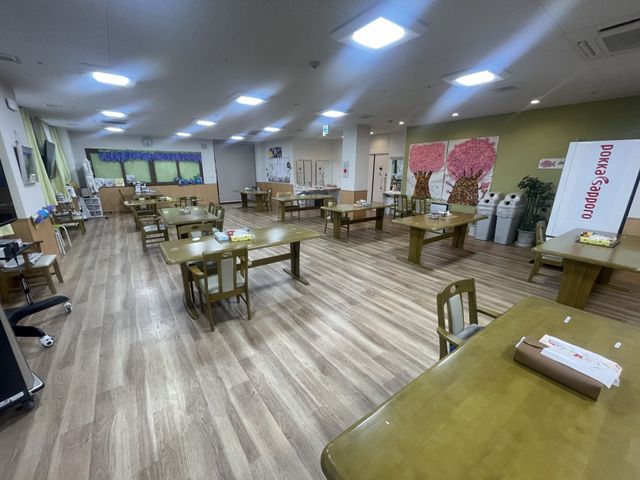 広々とした食堂