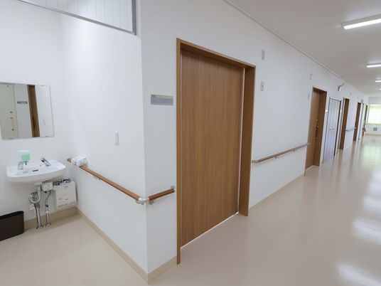清潔感のある廊下
