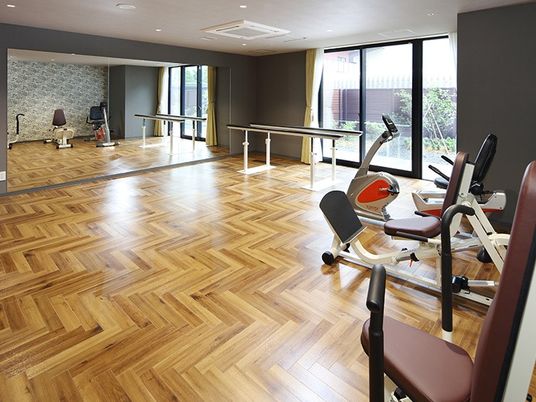 広々したリハビリ室