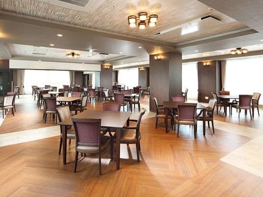 広々とした食堂の様子