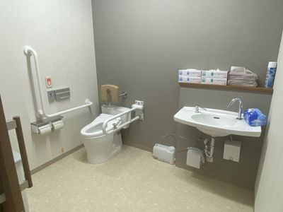 手すり付きトイレの設備