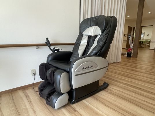 リラクゼーションチェアのある部屋