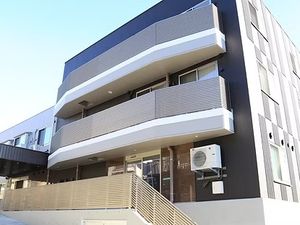 外観の建物正面  