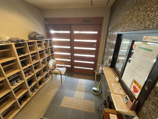 ゆとりある玄関スペース