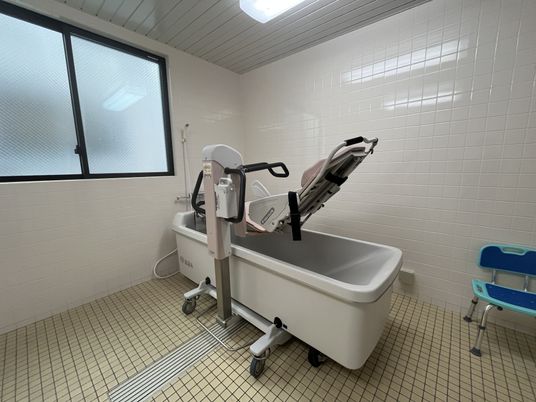 機械浴槽の部屋
