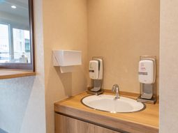 洗練された洗面台