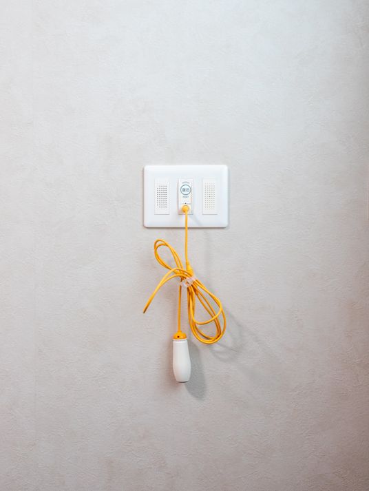 緊急用コールボタン