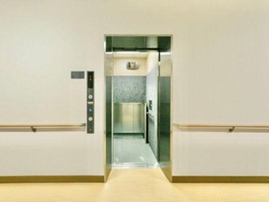 整備されたエレベーター設備