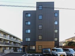 洗練された施設の外観