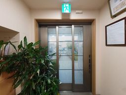清潔なエレベーターエリア