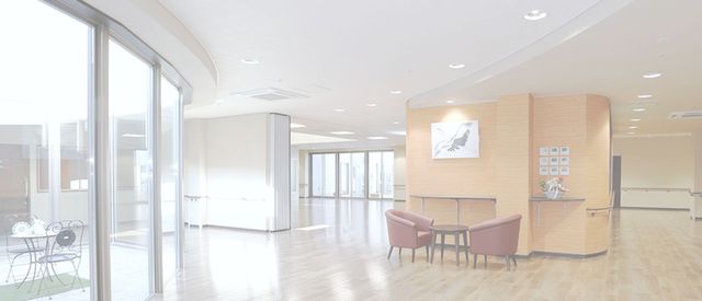 開放的な空間のリビング リビング 開放的で自然光が差し込む明るいリビングです。ゆったりした空間で働きやすさを感じていただけます。