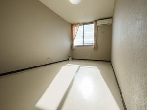 自然光が入る居室