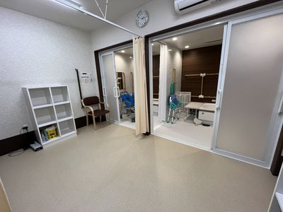 訓練室のスタッフ募集