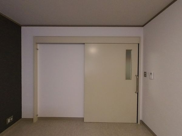 ゆったりした居室入口