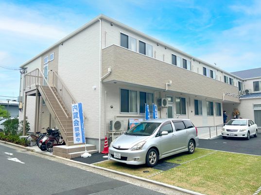 キレイな施設外観
