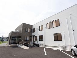 モダンな建物の外観