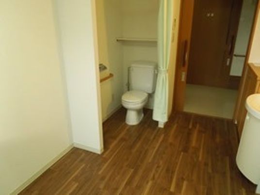 清潔感あるトイレ空間