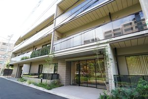 清潔感のあるエントランス