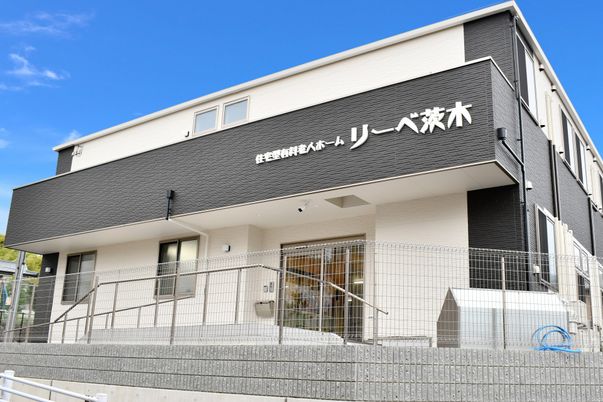 建物正面