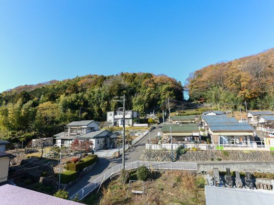 自然に囲まれた施設