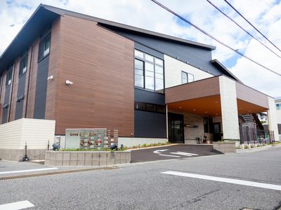 モダンな建物の外観