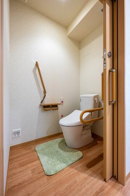 介護対応型トイレ設備