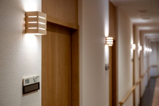 清潔感のある廊下風景