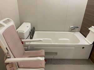 椅子付き浴槽