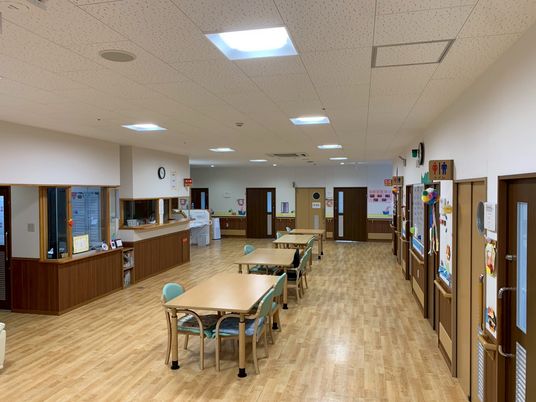 広々とした食堂