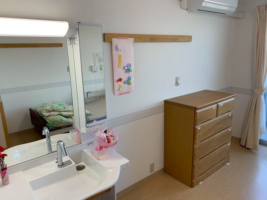 家具のある居室