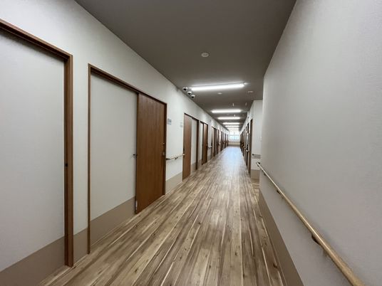 長い廊下