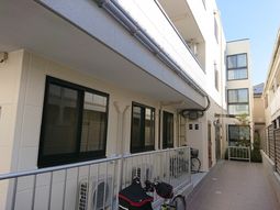 清潔感のある施設外観