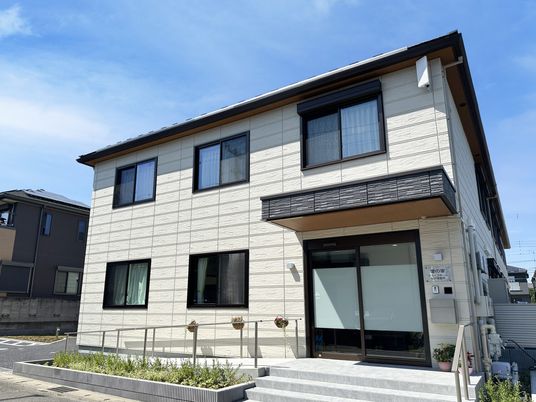 清潔な外観の建物