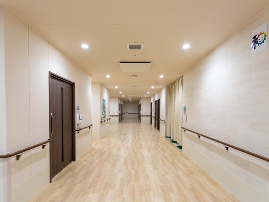 清潔感ある廊下