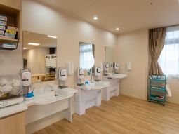 洗面台が整った清潔なスペース