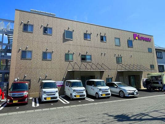 多目的施設の外観