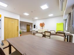 ゆったりとしたダイニングスペース