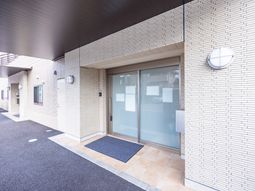 広いエントランス