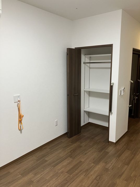 クローゼット付き居室