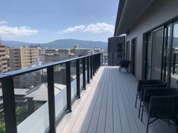 広々としたバルコニー