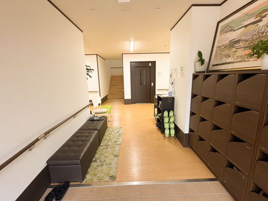 快適な通路の廊下