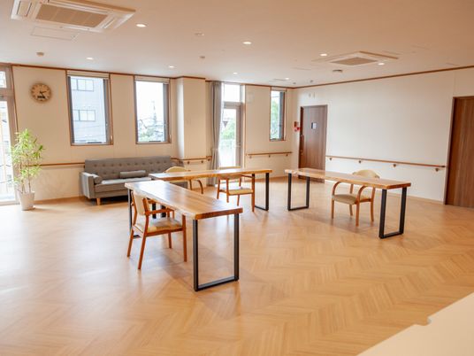 多目的室の広々空間