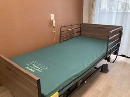 ベッドのある居室