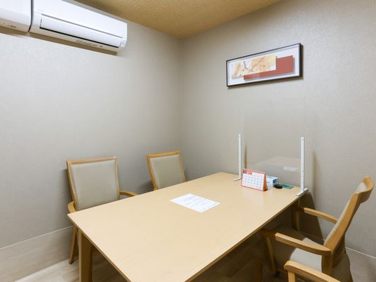 落ち着いた雰囲気の居室