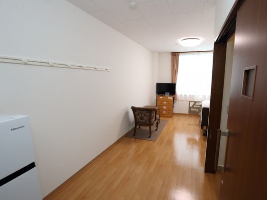 居室内の家具と設備