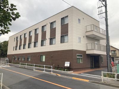 温かみのある建物外観