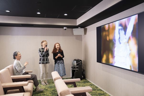 くつろぎのシアタールーム