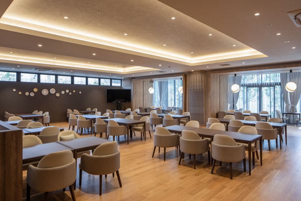 広々とした食堂