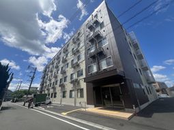 安心の居住空間エントランス