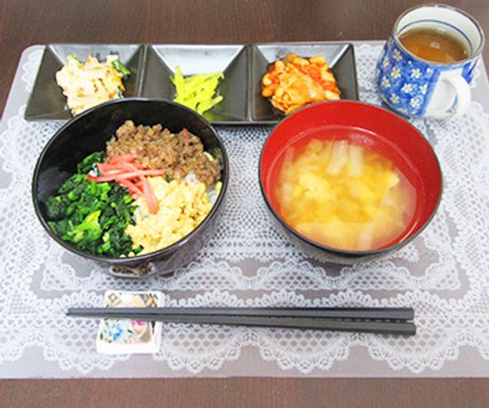 栄養のある料理の盛り合わせ